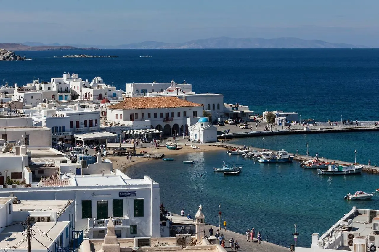 度假居 Supreme Mykonos Town House With Views & Pool & Parking别墅 希腊